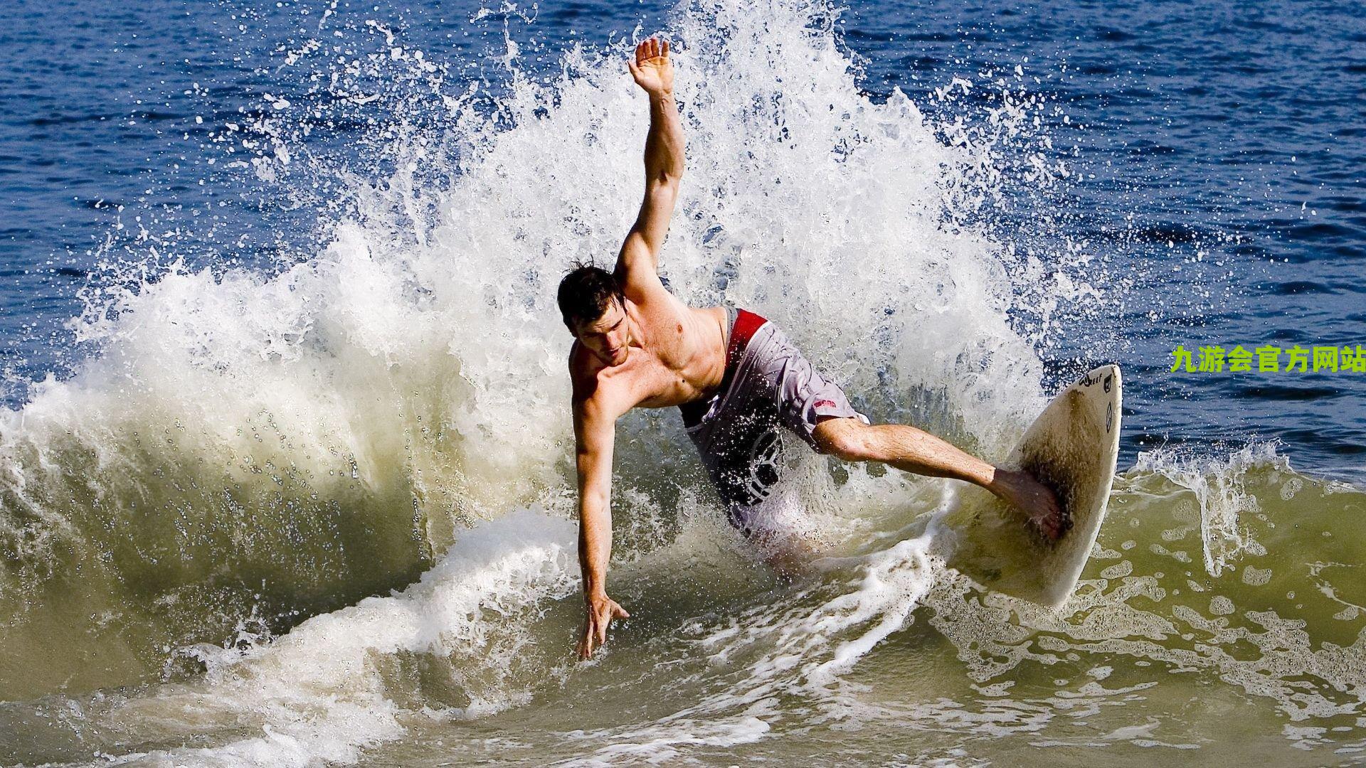 巴黎夜空见证历史传承 中国速度终登奥运领奖台